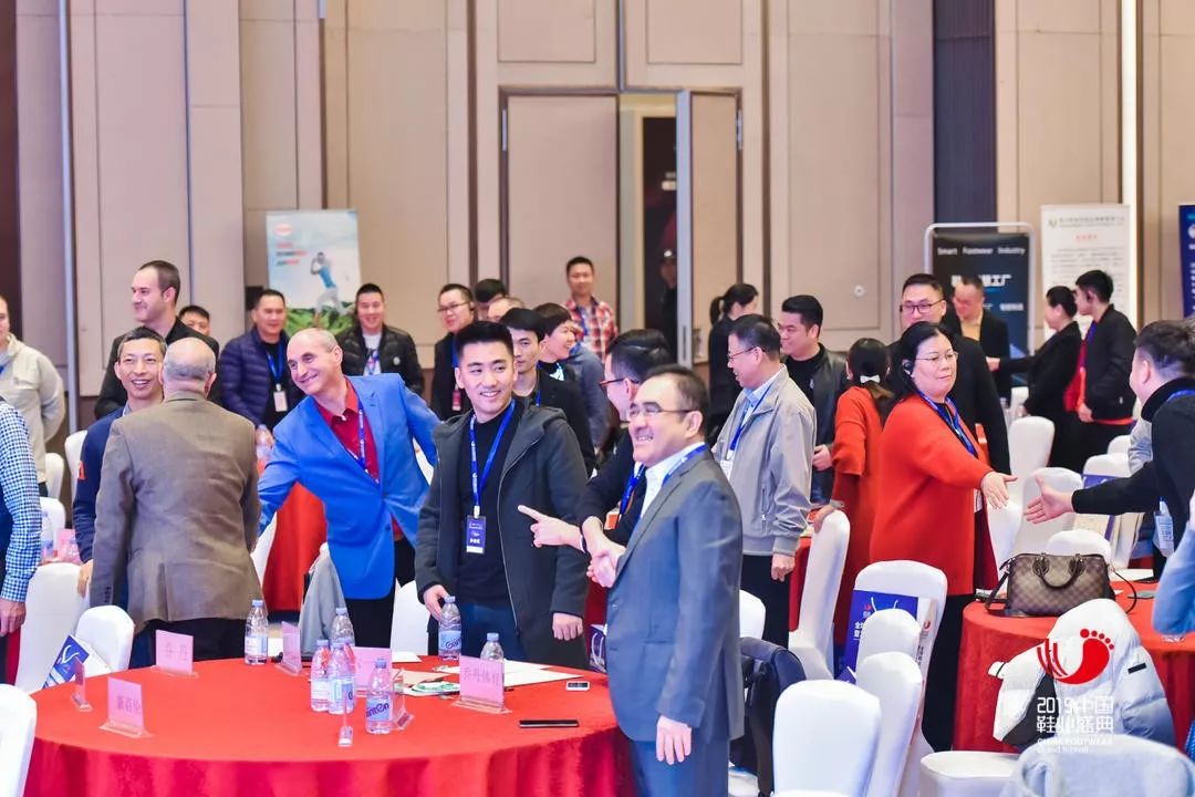 鞋业未来发展趋势 (2019全球鞋业数字化转型)