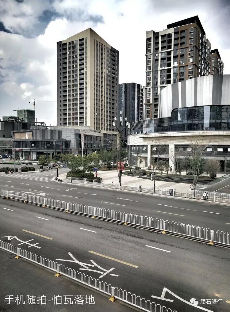 昆明的空城计,昆明空城计