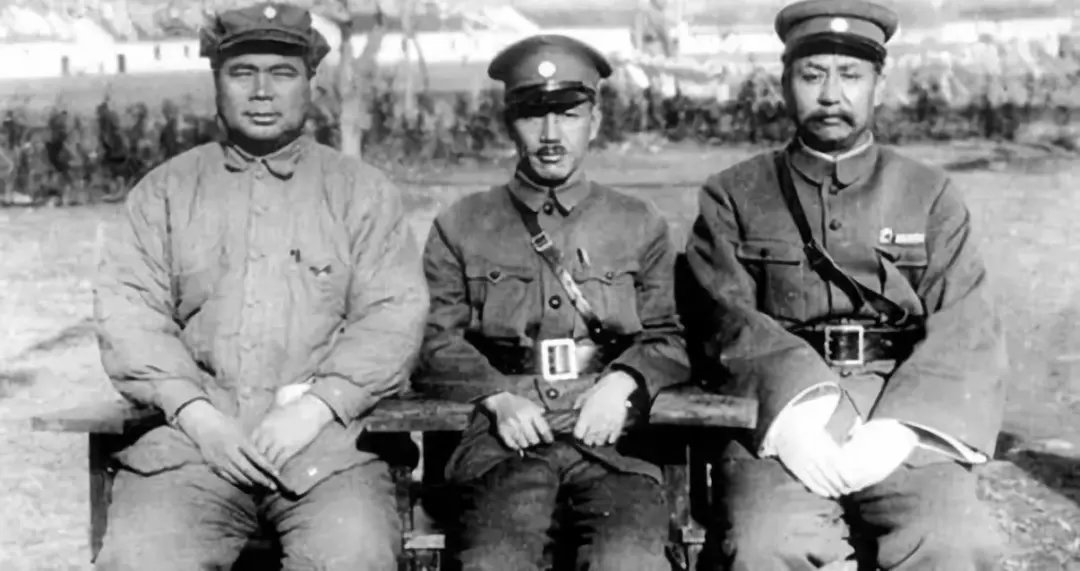 八旬老农来到兰州军区,1979年兰州军区政委