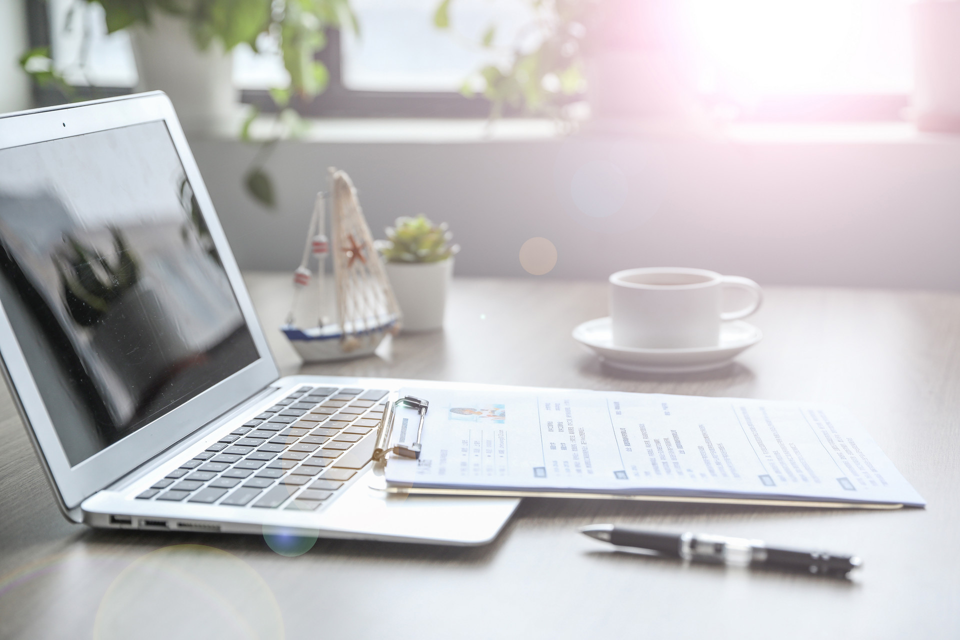 会计本科生如何毕业月薪过万,会计大专生毕业如何月入过万