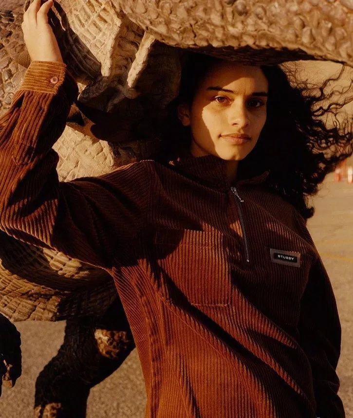 周雨彤宋妍霏谁的穿搭好,周雨彤冬季穿搭