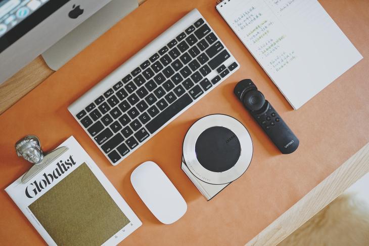 只会用投影办公看电影?看看90后都在如何花式玩转微型投影