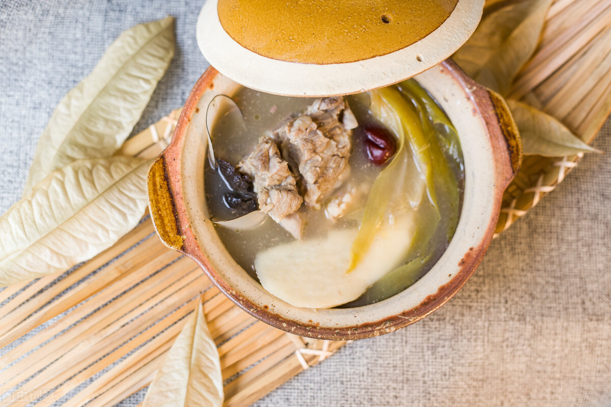 胸胁胀满针灸什么穴位,胸胁胀痛按什么穴位