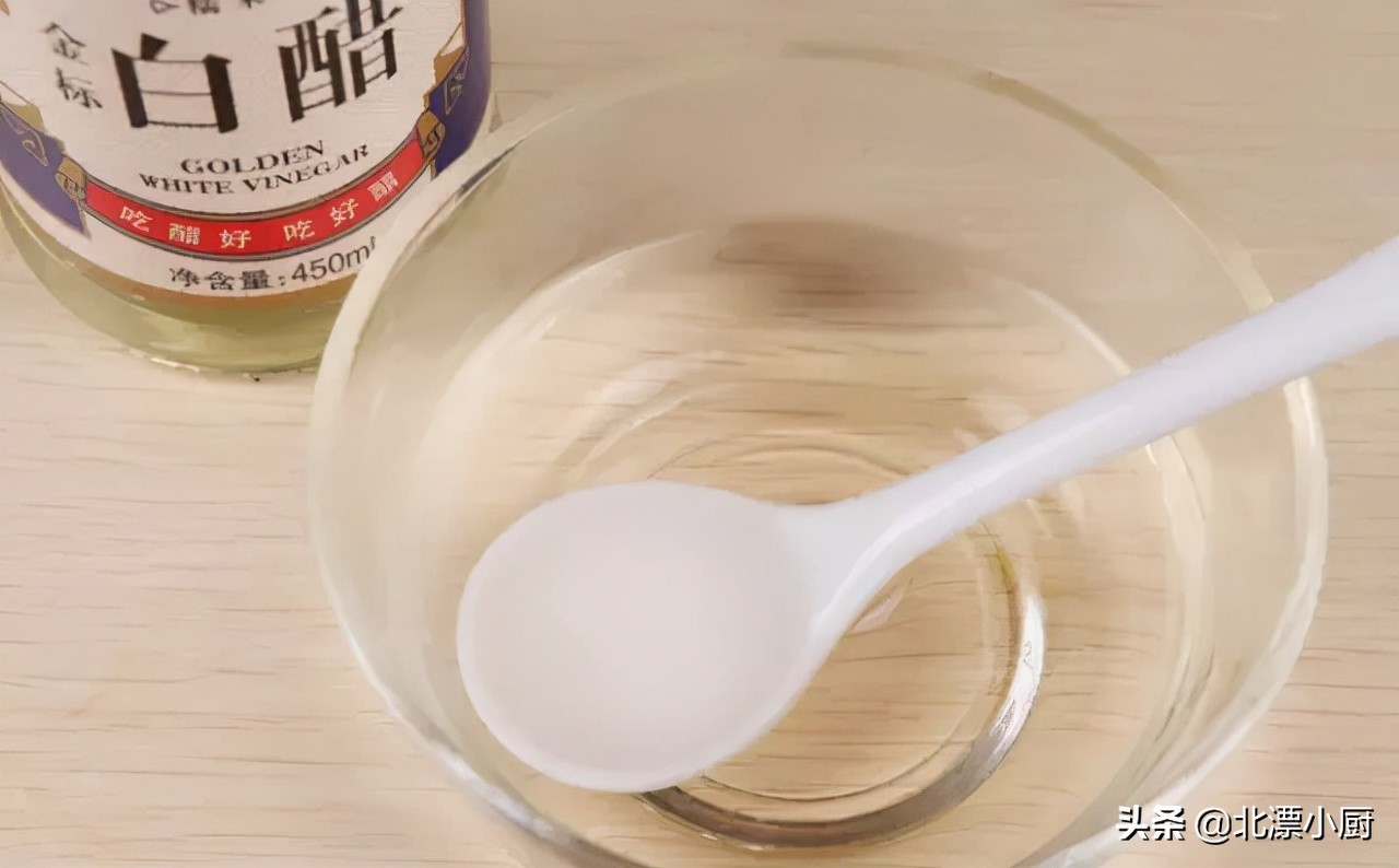 陈醋白醋米醋香醋的区别,米醋陈醋香醋白醋各有什么区别