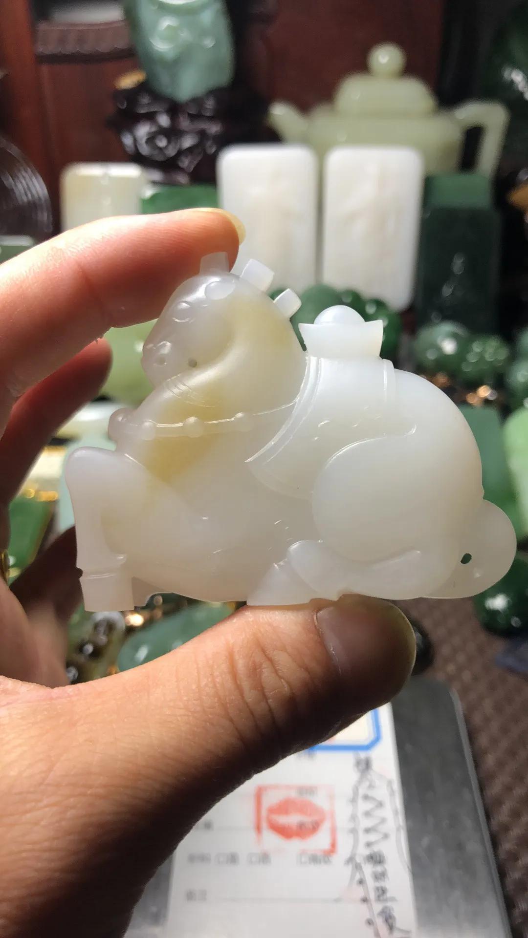 和田玉打灯有发亮的结构,和田玉打灯鉴别方法