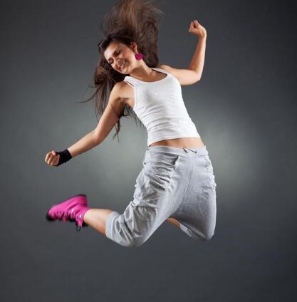 简单易学又能减肥的热门舞蹈,最简单的减肥舞蹈一学就会