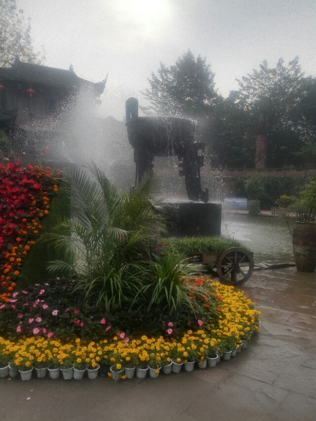 中国天府第一古镇黄龙溪古镇,黄龙溪古镇和三道堰古镇哪个好