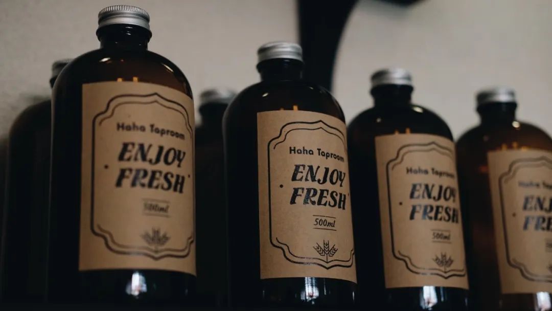 成都街道门面推荐,成都一街道商铺招牌