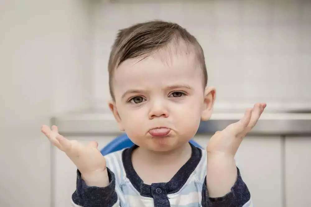 孩子性格倔强不肯服软怎么办,孩子性格犟不听大人的怎么办