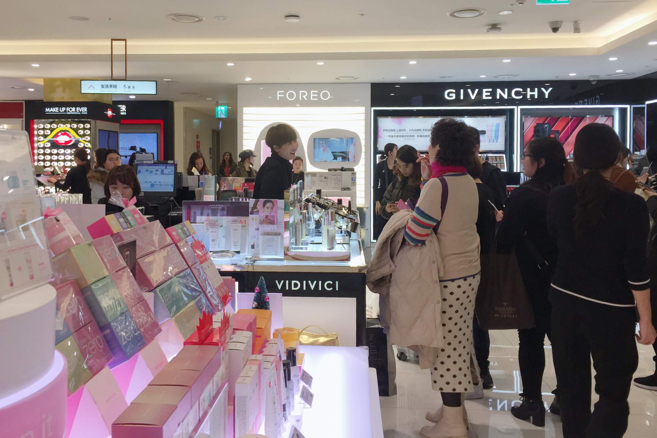 韩国济州岛泰迪熊博物馆最大的熊,济州岛泰迪熊王国