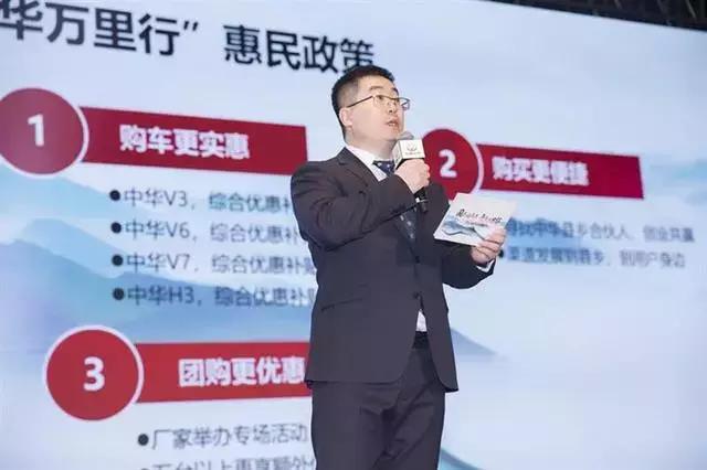 试驾丰田亚洲龙混动旗舰版,丰田亚洲龙对比雷克萨斯es试驾