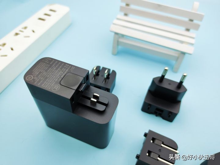 出国充电器可以带上飞机吗,出国充电必须用转换器吗