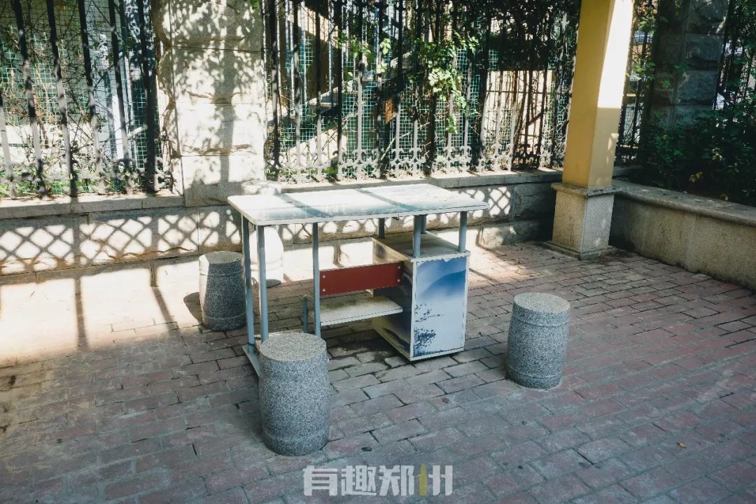 吃不完的饭走不完的路,吃不完的饭逛不完的街