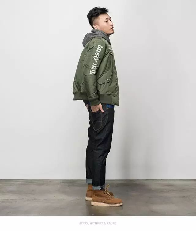 夏天穿搭男生一定要学会的穿搭,型男穿搭皮衣是男人最man的单品