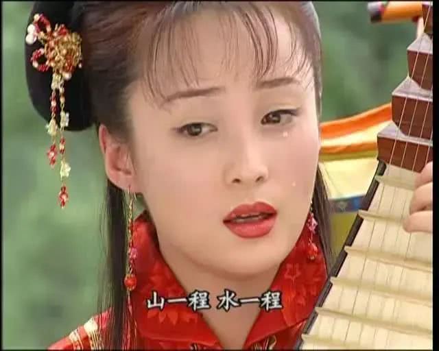 赵薇出演小燕子火到什么程度,赵薇演还珠阴差阳错一炮而红