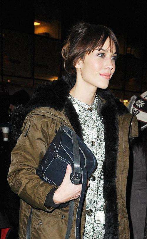 时尚百搭适合出门的双肩包,有没有好看又时髦的双肩包