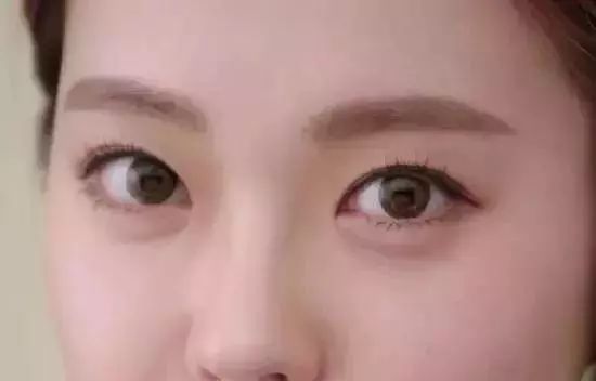 大胆的美瞳色你尝试过几种？美瞳控必备