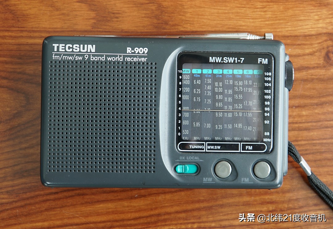 德生收音机r909与r9012哪个型号好,我的收音机