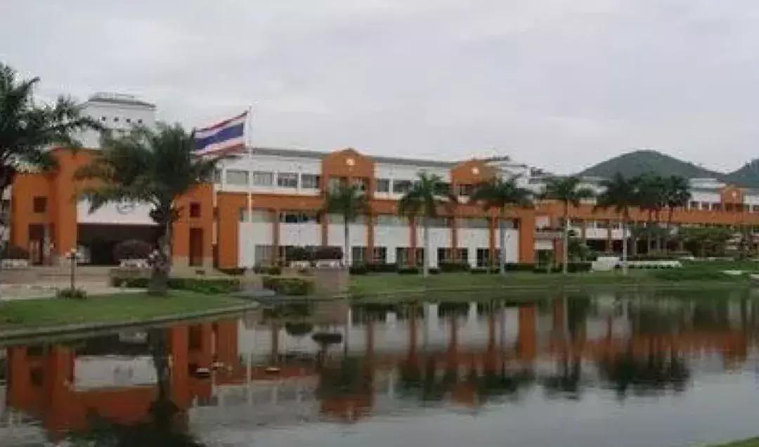 华欣苑公寓值不值得投资,华欣房地产实力如何