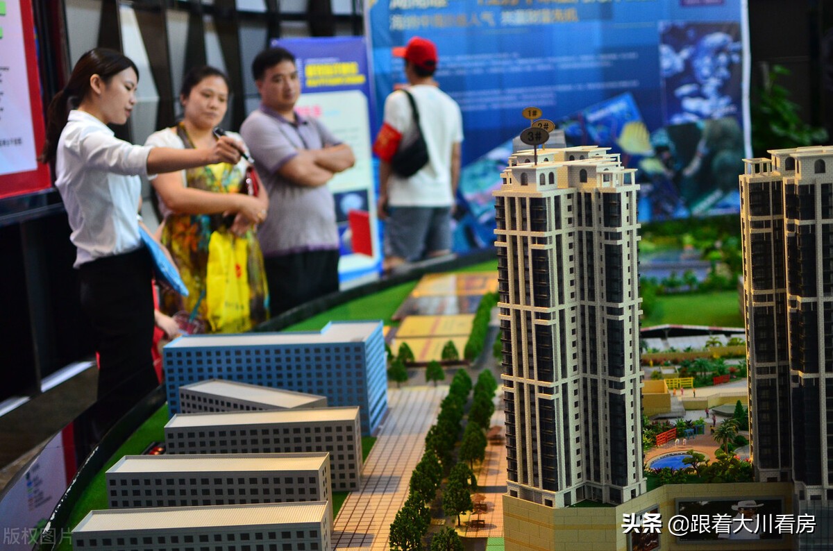 如何通过看地下车库看楼盘品质,如何判断一个楼盘的品质