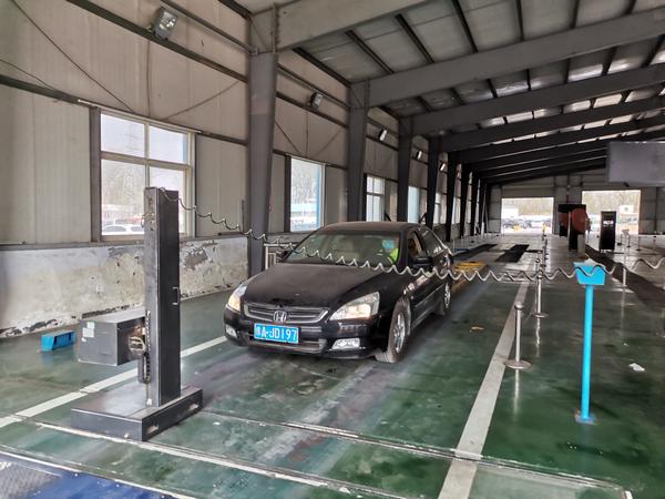 有点慌视频,郑州市审车排队