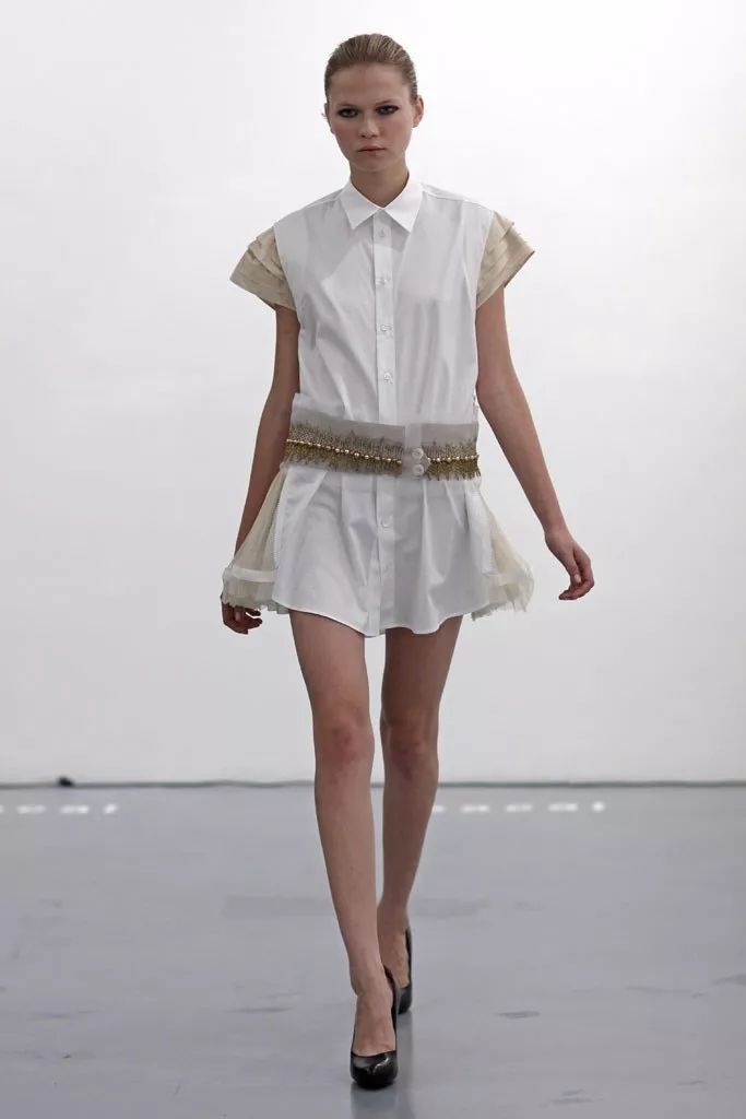 因为做家庭主妇太无聊，于是她创立了Sacai……