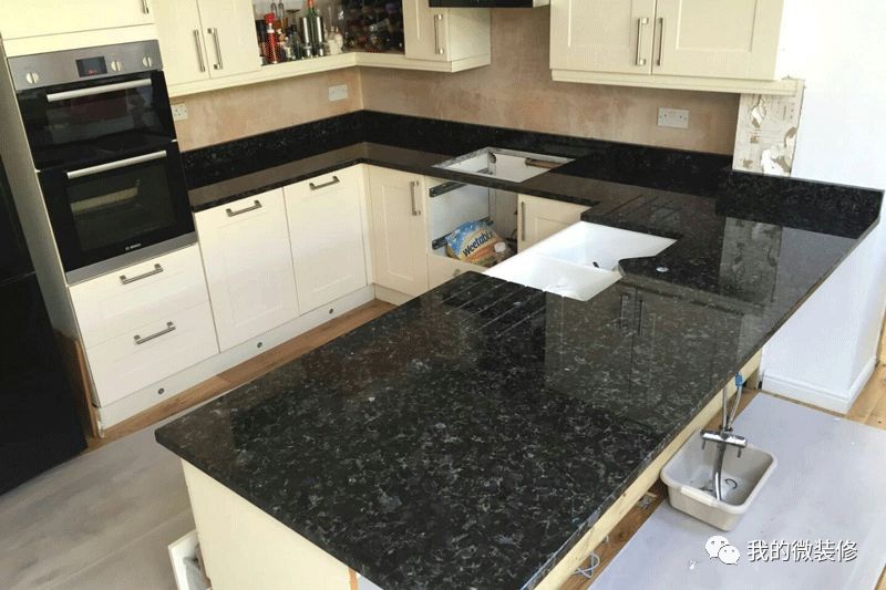 厨房橱柜台面什么材质比较好,厨房台面用什么材质既经济又好用