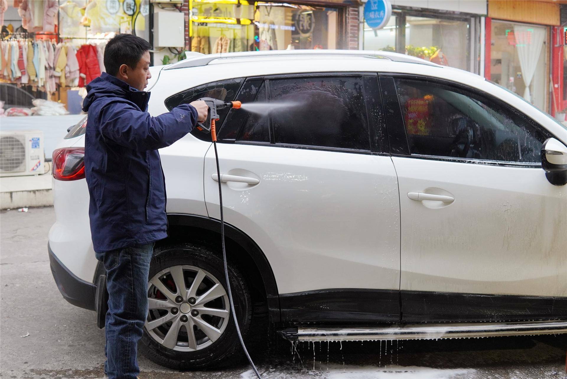 洗车机的使用方法与技巧,洗车机怎样洗车好用