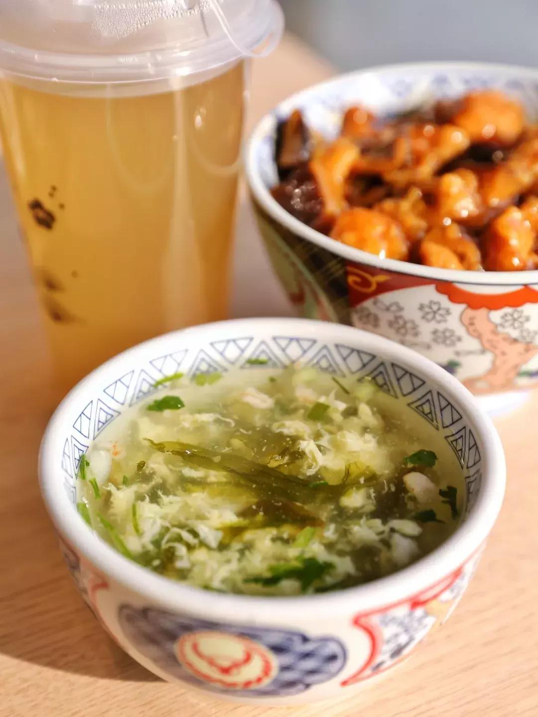 吉野家新品大口烧牛丼饭,吉野家日式饭