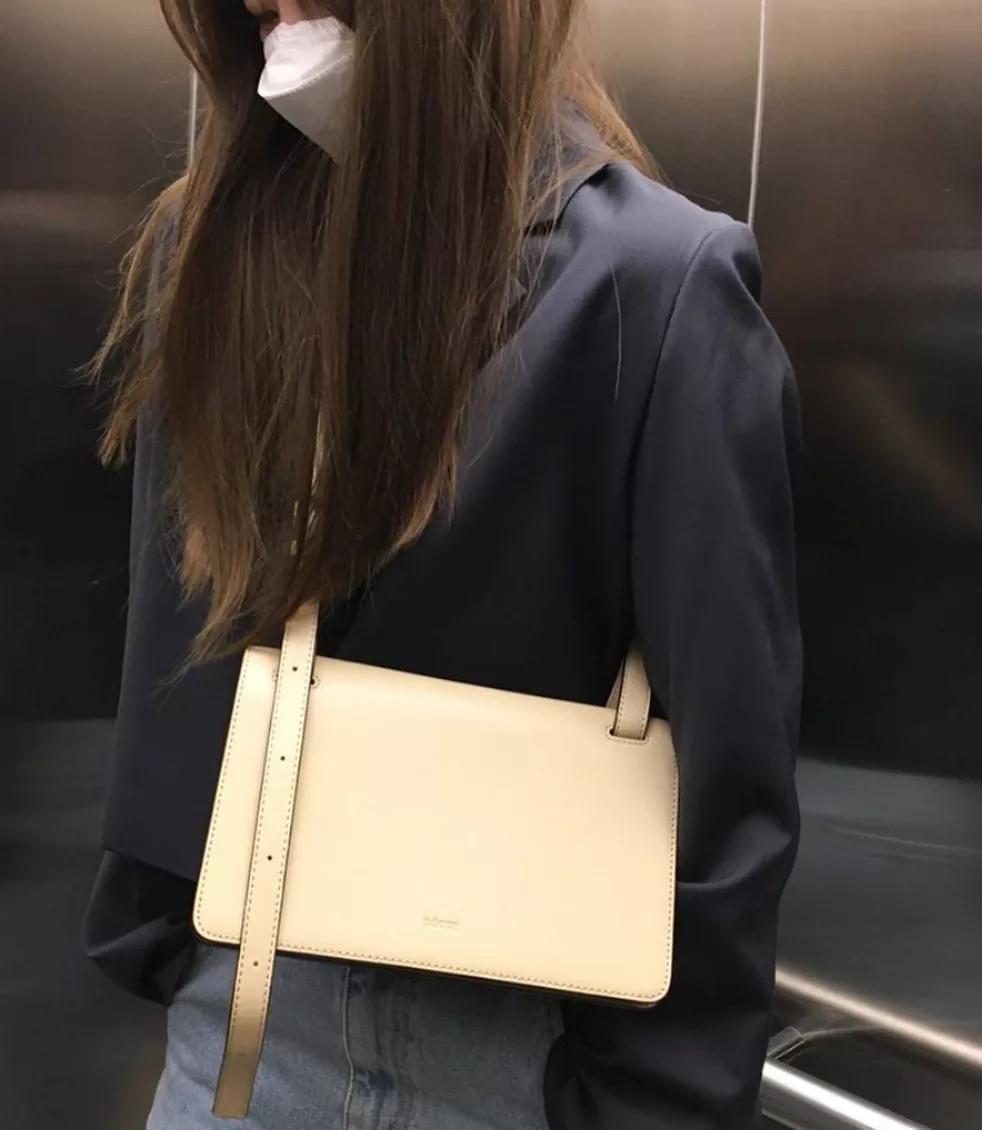 38岁独居全职博主,韩国独居博主