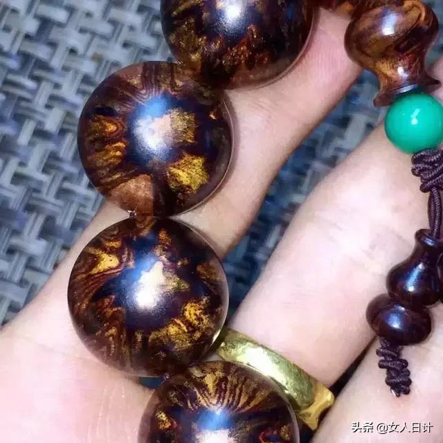 极品海南黄花梨高清大图,有钱也买不到的古董