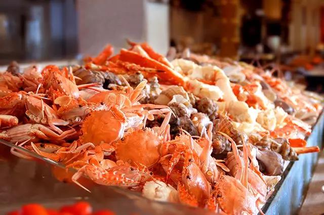 深圳欢乐谷附近住宿青旅,深圳欢乐海岸附近的亲子度假酒店