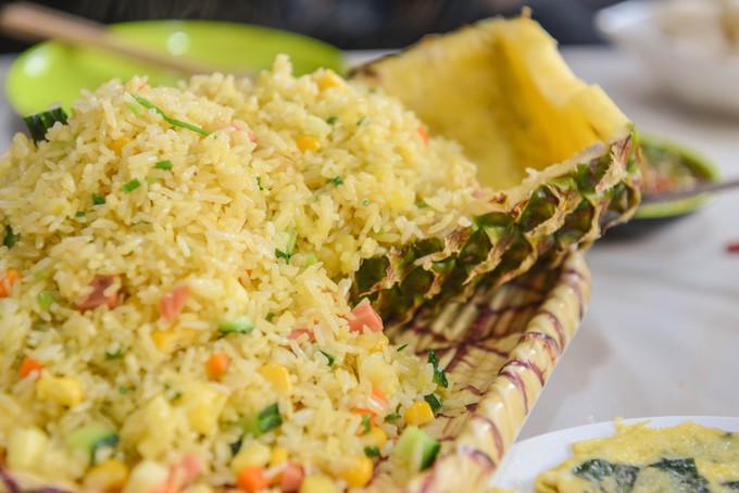 在三亚吃正宗的椰子鸡，不妨试试这两家（海南海岸行者旅行社）