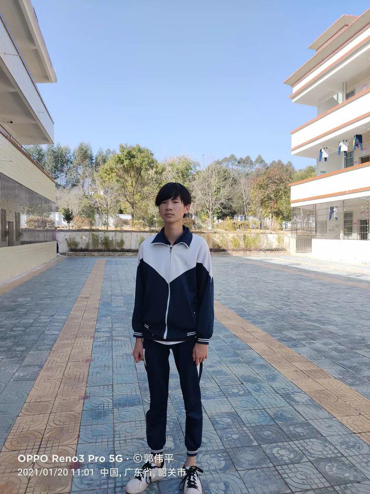 九三班成绩表,中二班新生评语