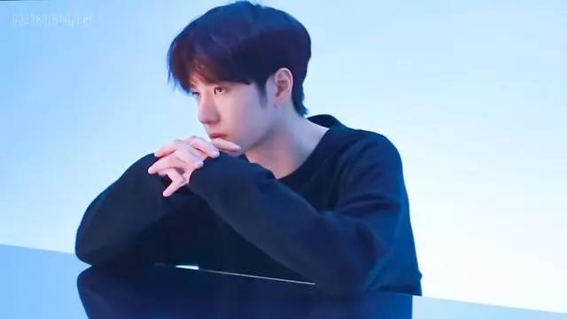 肖战晒太瘦了图片,肖战很瘦照片