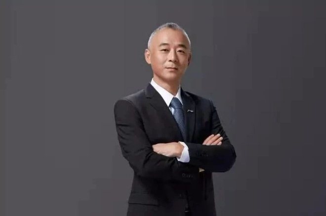 不行就换人！今年全球时尚产业平均每月6位CEO离任