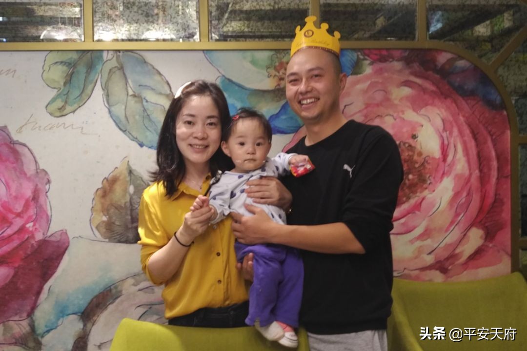 我和师父下社区——天府公安万安派出所社区民警田昊疫情防控工作侧记