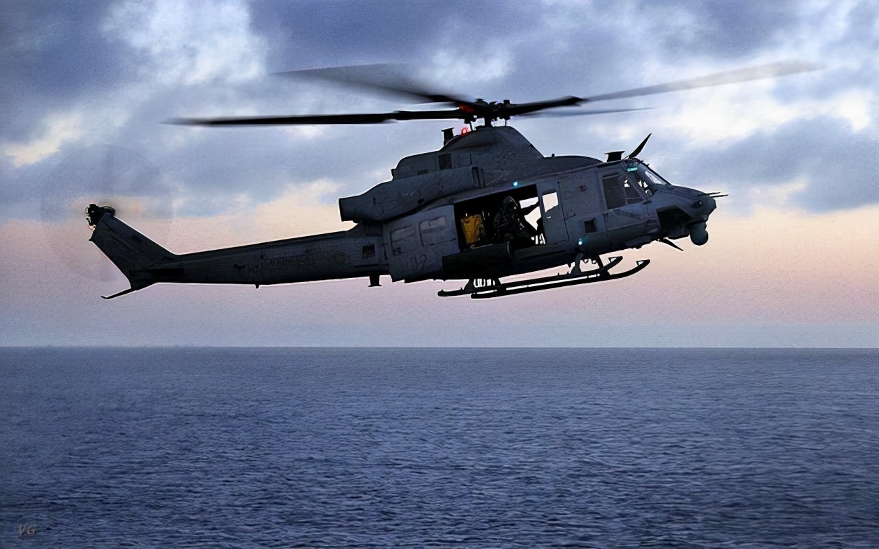 为什么飞机不能飞上珠峰,直升机可以飞上珠峰吗