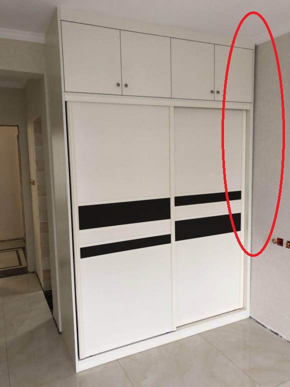 墙面和衣柜接缝处怎么处理,装修衣柜和墙面有缝隙怎么办