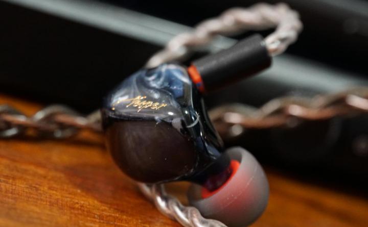 被日本声优代言的中国作坊耳机超乎想象的广东制造不得了