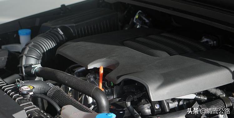 wey坦克300内饰官图发布,wey坦克300比肩大g也靠它