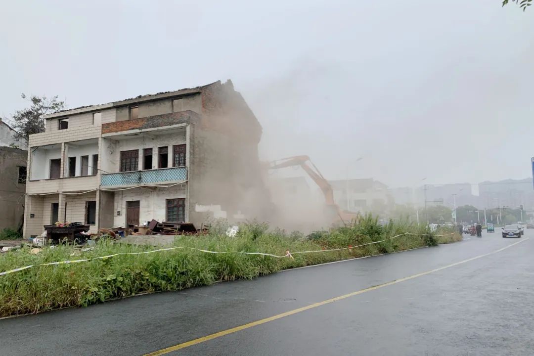 打通断头路工程,打通城区断头路瓶颈路10条