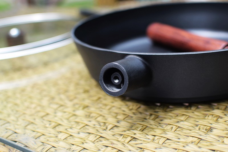 德国煎锅304不粘锅,德国原铸无涂层不粘锅