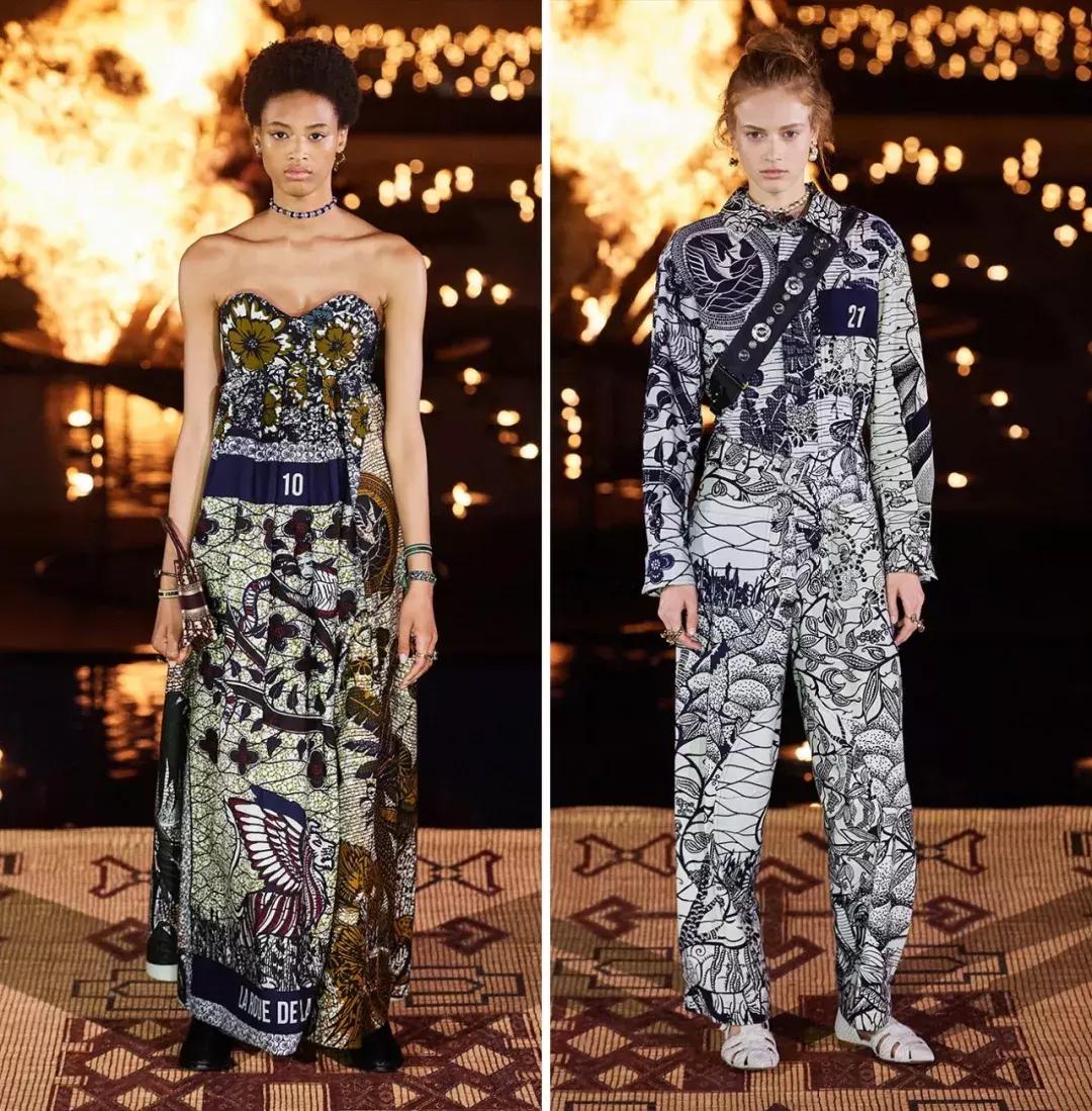 在摩洛哥皇宫，穿拖鞋看秀，是什么体验？