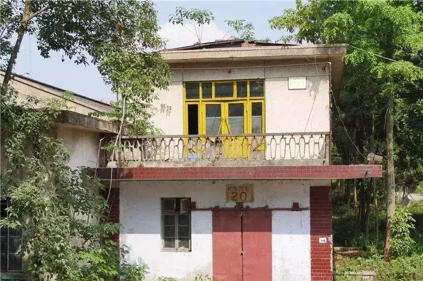 承载遂宁人60余年记忆的锦华纺织厂，愿你浴火重生