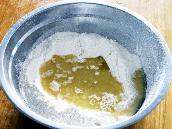 全职宝妈手把手教你做披萨,孩子想在家自己吃披萨怎么做