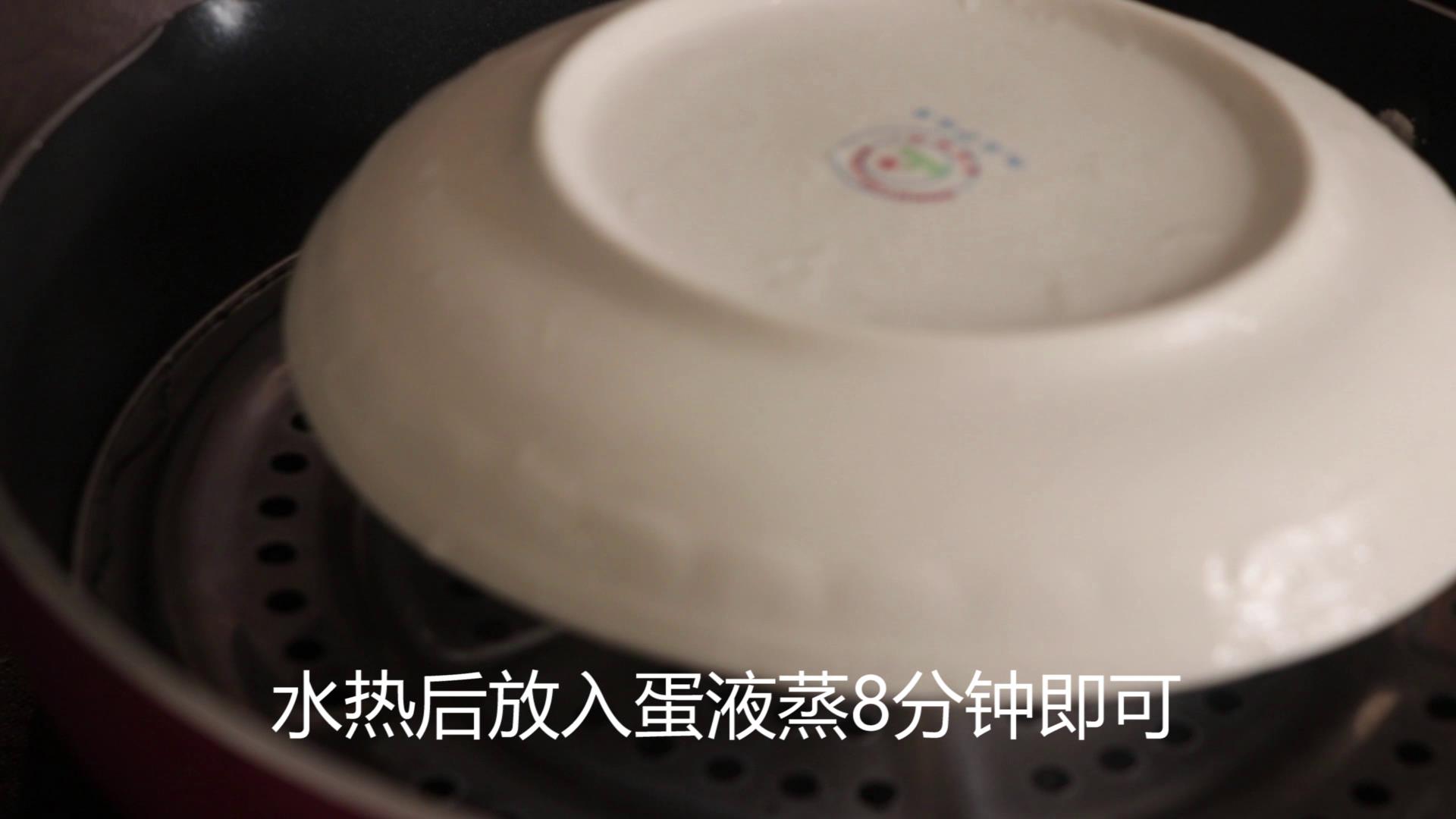 如何蒸出细滑鲜嫩的鸡蛋羹,蒸鸡蛋羹要怎么蒸出光滑的表面