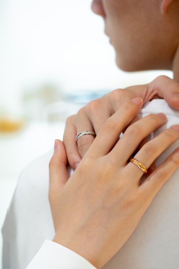 情侣如何选对戒,适合情侣之间戴的对戒
