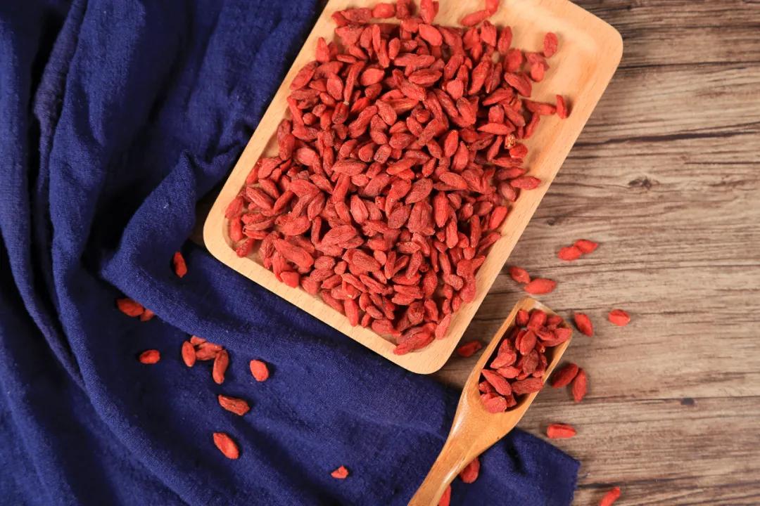 睡不踏实、半夜经常醒？你需要补这里了