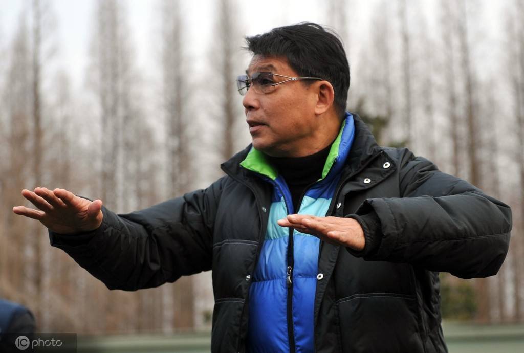 徐根宝评价舍瓦,徐根宝怎样评价的维埃拉